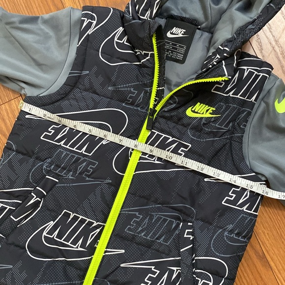 Nike Therma boys full zip puffer hoodie padded mock vest jacket black / volt M - Picture 10 of 13